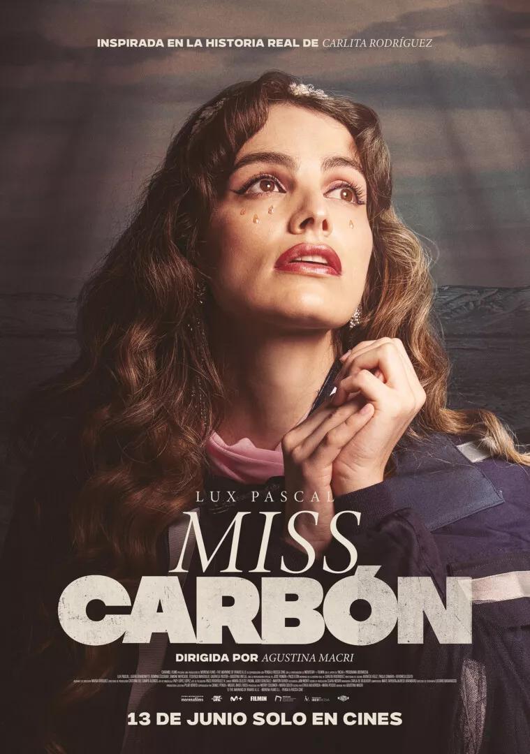 Miss Carbón Agustina Macri