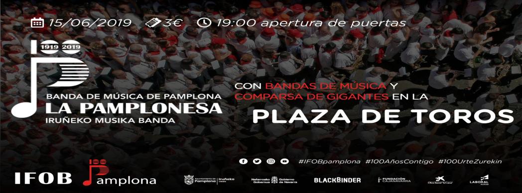 La Pamplonesa con miles de músicos y la Comparsa de Gigantes y Cabezudos de Pamplona 