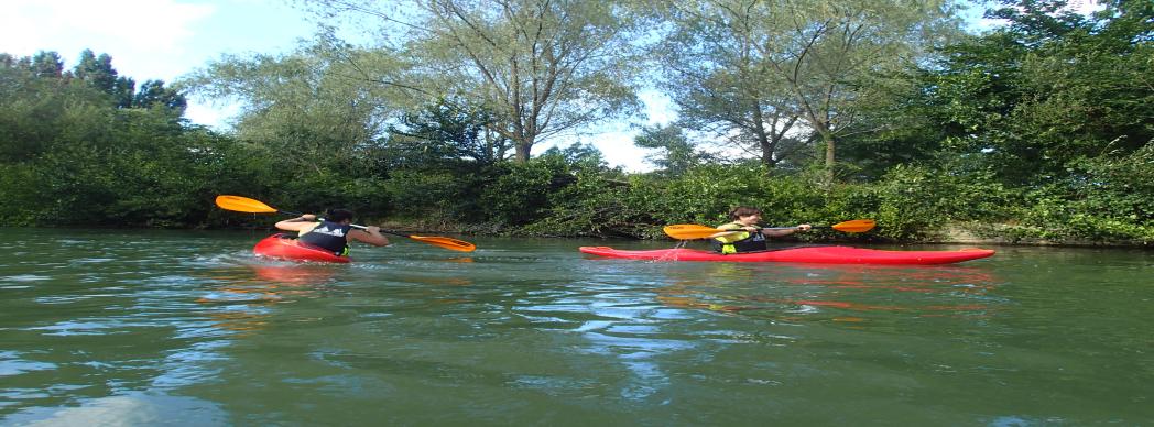 Curso de iniciación al kayak para personas adultas