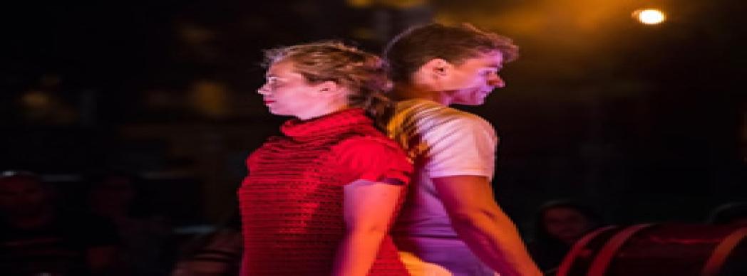 Espectáculo de circo y danza: "Rojo estándar"