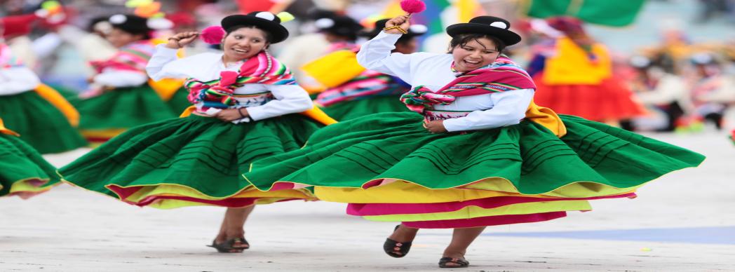 Dúo Platinos y grupo de danzas Peruarte