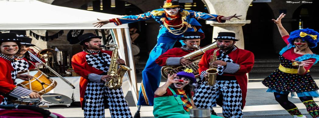 Teatro de calle: "El mundo del circo"