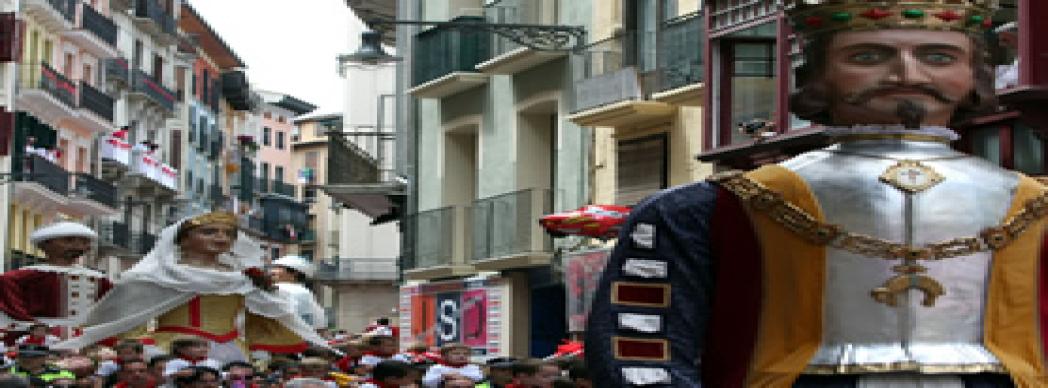 Gigantes y Cabezudos: Recorridos de la Comparsa