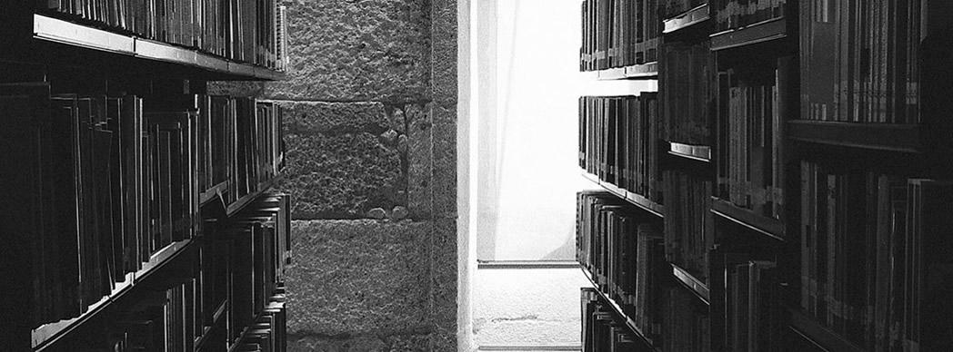 Exposición: "Pasado y presente, la memoria y su construcción"