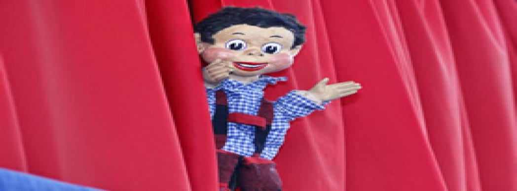 Marionetas: "Gorgorito contra Gorgorator"