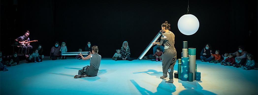 Teatro gestual para bebés: "Univers"