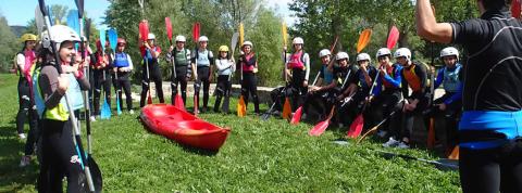 Campamentos urbanos de verano para niñas y niños en la Escuela de Piragüismo